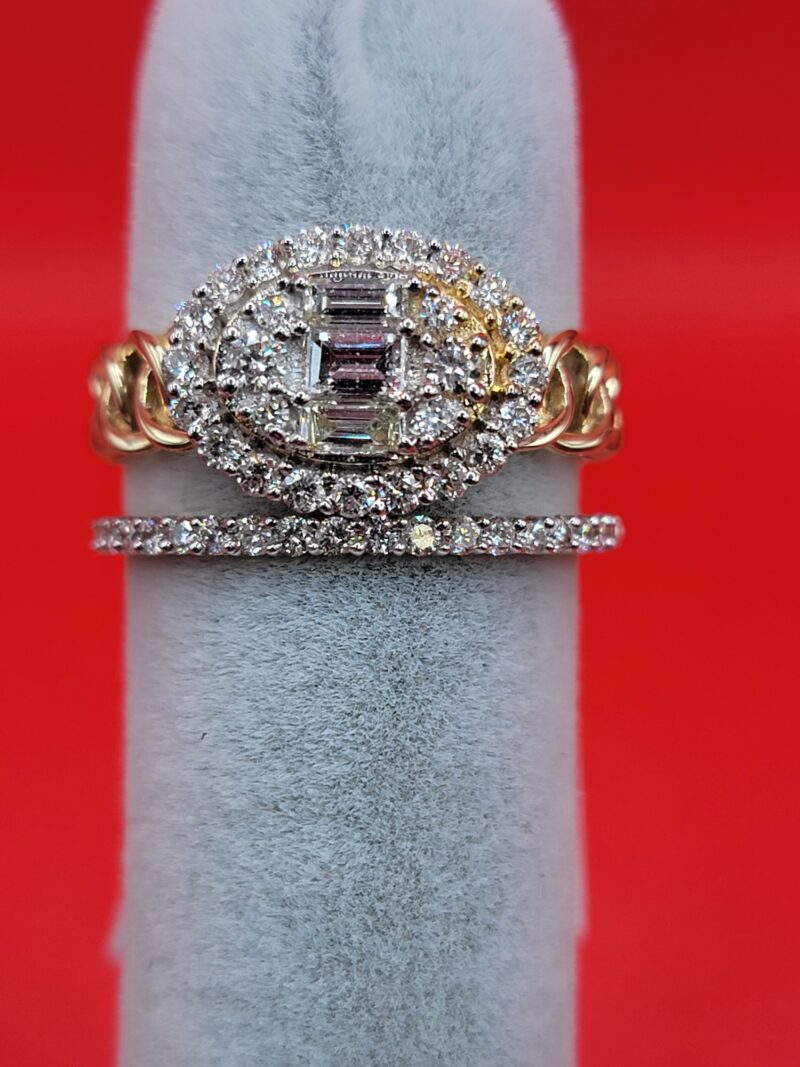 14k Ladies' Diamond Ring! Gorgeous!